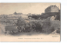 BIARRITZ - Grande Plage Et Grand Hôtel - Très Bon état - Biarritz