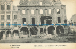 R660467 Arras. L Ancien Chateau D Eau Grand Place. L. C. H. Alarv Ruelle - Monde