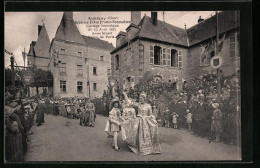 CPA Aubigny-sur-Nère, Grandes Fetes Franco-Ecossaises - Cortege Historique Du 15 Aout 1931 - Reine De Paris  - Autres & Non Classés