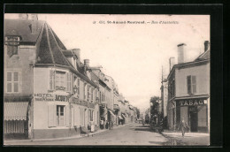 CPA St-Amand-Montrond, Place Du Marche  - Saint-Amand-Montrond