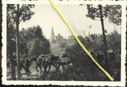 02 776 0524 WW2 WK2 AISNE COUCY LA VILLE SOLDATS ALLEMANDS  1940 - Guerre, Militaire