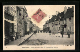 CPA Sancoins, Hotel Brisson Et Rue Du Baubourg De Nevers  - Sancoins