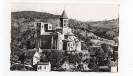 63 - SAINT NECTAIRE - L'Eglise Romane (XIIe S.)  - 1966 (M33) - Saint Nectaire