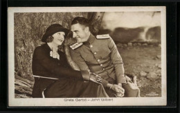AK Schauspieler Greta Garbo Und John Gilbert In Einer Filmszene  - Actors