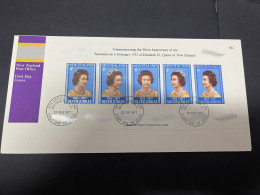 31-5-2024 (6 Z 39) New Zealand FDC - 1977 - Queen Elizabeth (m/s) - FDC