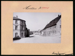 Fotografie Brück & Sohn Meissen, Ansicht Hartha, Marktplatz Mit Bäckerei Robert Thum  - Lieux