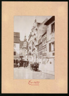 Fotografie Brück & Sohn Meissen, Ansicht Karlsbad, Kirchenstrasse, Gasthaus Weisses Lamm, Strassenpartie  - Lieux