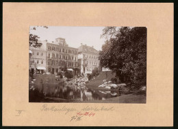Fotografie Brück & Sohn Meissen, Ansicht Marienbad, Teich In Den Parkanlagen Mit Hotel Germandree, Hotel Zur Kirche  - Lieux