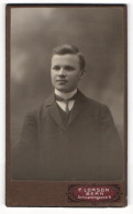 Fotografie F. Lorson, Bern, Junger Mann E. Bahmer Im Anzug  - Personnes Anonymes