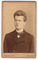 Fotografie Atelier Lonke, Meissen, Junger Mann Max Aus Meissen, 1888  - Anonyme Personen