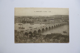 BORDEAUX  -  33  -  Le Pont     -  Gironde - Bordeaux