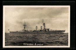 AK Kreuzer Emden Macht Fahrt  - Warships