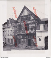 Yonne Joigny La Maison En Bois Rue Montant Au Palais 21 Octobre 1970 Beau Format Excellent état - Places