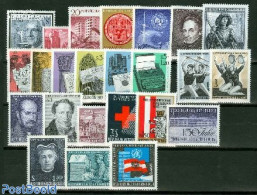 Austria 1965 Yearset 1965, Complete, 24v, Mint NH, Various - Yearsets (by Country) - Ongebruikt