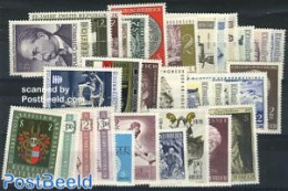 Austria 1970 Yearset 1970 (33v), Mint NH, Various - Yearsets (by Country) - Nuevos