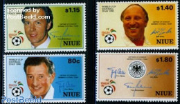 Niue 1990 World Cup Football 4v, Mint NH, Sport - Football - Sport (other And Mixed) - Niue