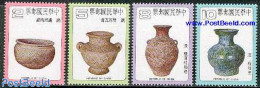 Taiwan 1979 Vases 4v, Mint NH, Art - Art & Antique Objects - Ceramics - Porselein