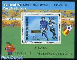 Central Africa 1982 Football Winners S/s, Mint NH, Sport - Football - Centrafricaine (République)