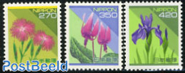 Japan 1994 Definitives, Flowers 3v, Mint NH, Nature - Flowers & Plants - Unused Stamps