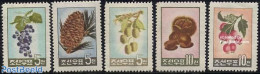 Korea, North 1960 Fruits 5v, Mint NH, Nature - Fruit - Obst & Früchte