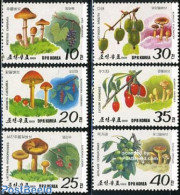 Korea, North 1989 Mushrooms & Berries 6v, Mint NH, Nature - Fruit - Mushrooms - Fruit
