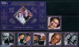 Gibraltar 2011 A Lifetime Of Service 6v+s/s, Mint NH, History - Kings & Queens (Royalty) - Royalties, Royals