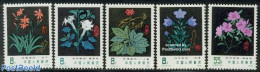 China People’s Republic 1978 Medical Flowers 5v, Mint NH, Health - Nature - Health - Flowers & Plants - Ungebraucht
