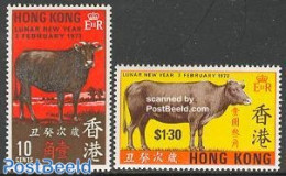 Hong Kong 1973 Year Of The Ox 2v, Mint NH, Nature - Various - Animals (others & Mixed) - Cattle - New Year - Nuovi