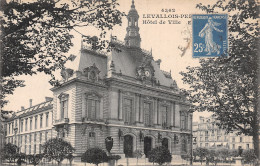 92 LEVALLOIS PERRET L HOTEL DE VILLE - Levallois Perret