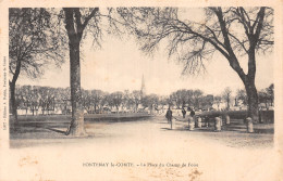 85 FONTENAY LE COMTE LA PLACE DU CHAMP DE FOIRE - Fontenay Le Comte