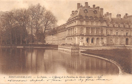 77 FONTAINEBLEAU LE PALAIS - Fontainebleau