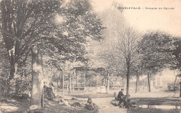 08 CHARLEVILLE KIOSQUE DU SQUARE - Charleville