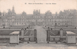 77 FONTAINEBLEAU COUR DES ADIEUX - Fontainebleau