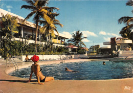 972 MARTINIQUE HOTEL HILTON - Autres & Non Classés