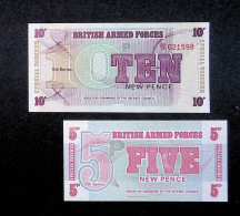 Billet, Special Voucher, 6 Th Series, Grande Bretagne, British Armed Forces, 5 & 10 Pences, LOT DE 2 BILLETS - British Troepen & Speciale Documenten