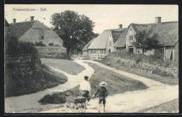 AK Sylt, Friesenhäuser, Kinder Mit Handwagen  - Sylt