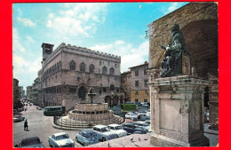 ITALIA - UMBRIA - Perugia - Palazzo Comunale E Fontana Maggiore - Cartolina Viaggiata Nel 1976 - Perugia