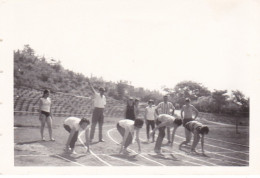 Old Real Original Photo - Men Women At The Start Of A Running Competition - Ca. 11.5x7.5 Cm - Anonyme Personen