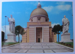 ITALIE - LAZIO - ROMA - Chiesa Di San Pietro E Paolo - Eglises