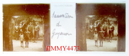 Sauveterre De Guyenne, Une Grande Famille à Identifier - Plaque De Verre En Stéréo - Taille 44 X 107 Mlls - Plaques De Verre