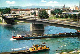 67 - Strasbourg - Le Pont De L'Europe Sur Le Rhin - Flamme Postale - Péniches - CPM - Voir Scans Recto-Verso - Strasbourg