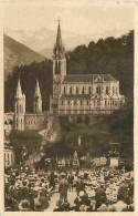 65 - Lourdes - Ville Connue Pour Son Pèlerinage Chrétien - CPA - Voir Scans Recto-Verso - Lourdes