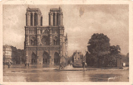 75-PARIS NOTRE DAME-N°T5203-F/0305 - Notre-Dame De Paris