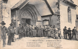 15-AUVERGNE SORTIE DE LA MESSE-N°4234-E/0099 - Sonstige & Ohne Zuordnung