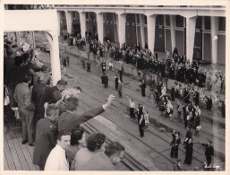 LENINGRAD URSS LORS D'UNE CROISIERE EN URSS EN 1955 A BORD DU MS BATORY GRANDE PHOTO ORIGINALE 24 X 18 CM R1 - Boats