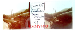 Juin 1926 - Route Des Eaux Chaudes ( Vieille Voiture ) Plaque De Verre En Stéréo - Taille 44 X 107 Mlls - Glass Slides
