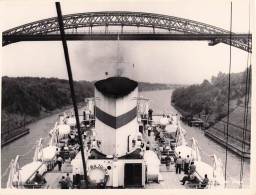 MS BATORY LORS D'UNE CROISIERE EN URSS EN 1955 A BORD DU MS BATORY GRANDE PHOTO ORIGINALE 24 X 18 CM R2 - Schiffe