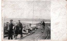 AT Chatelet Inondations Du 27 Fevrier 1906 Le Bateau Atome Et Le Pont De Pont De Loup Brise - Châtelet