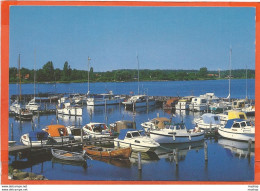 DK156_ *   NYKØBING F * LYSTBÅDEHAVEN * VIEW Of The HARBOUR With MANY SMALL BOATS * UBRUGT - Dänemark