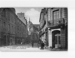 SAINT BRIEUC : La Rue Saint-Gilles Et L'Abside De La Cathédrale - état - Saint-Brieuc